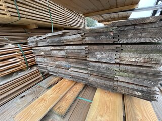Ca. 68x Douglas Wisselsponning, 18x185mm, lengte 400cm